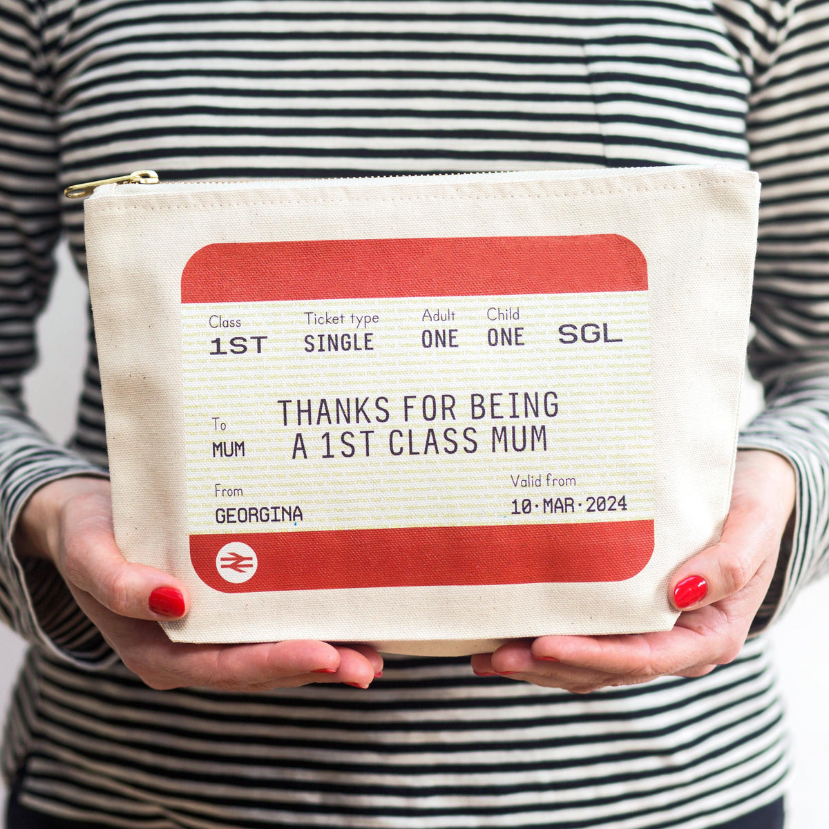 Personalised cosmetic bag for mum